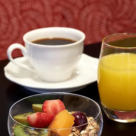 Western Saint-louis - Grand Paris - Hotell