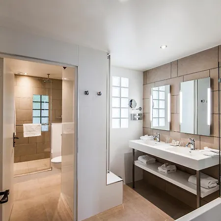 Western Saint-louis - Grand Paris - 4*